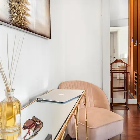 Sant'angelo Suites 게스트하우스